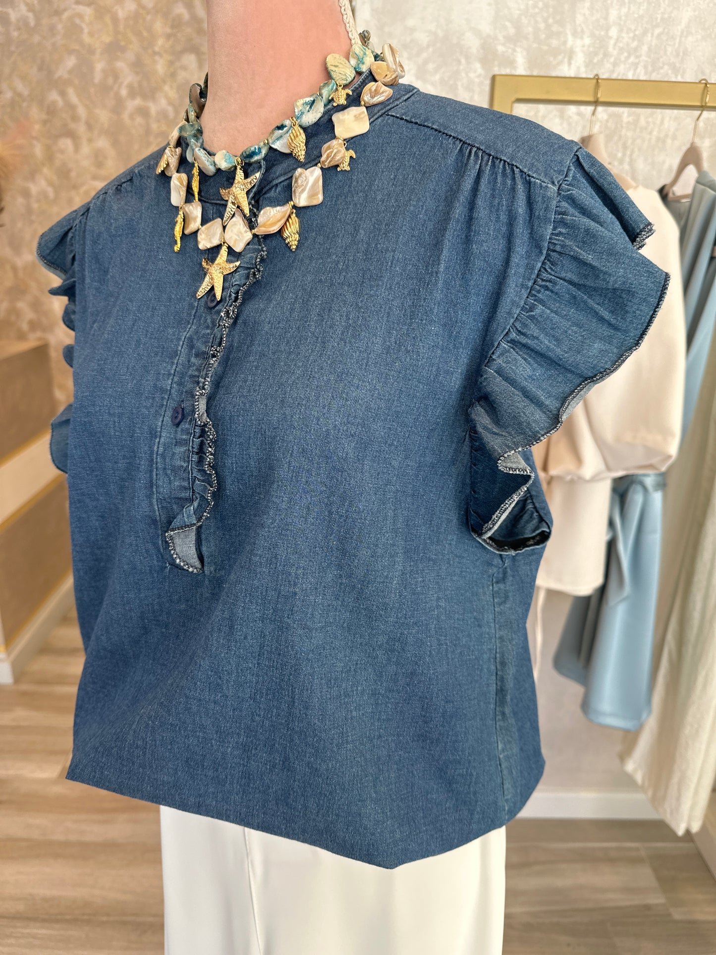 Blusa in denim leggero