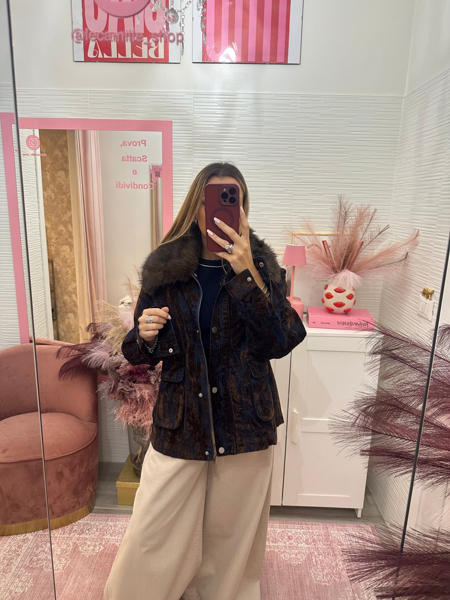 Bomber con collo di ecopelliccia