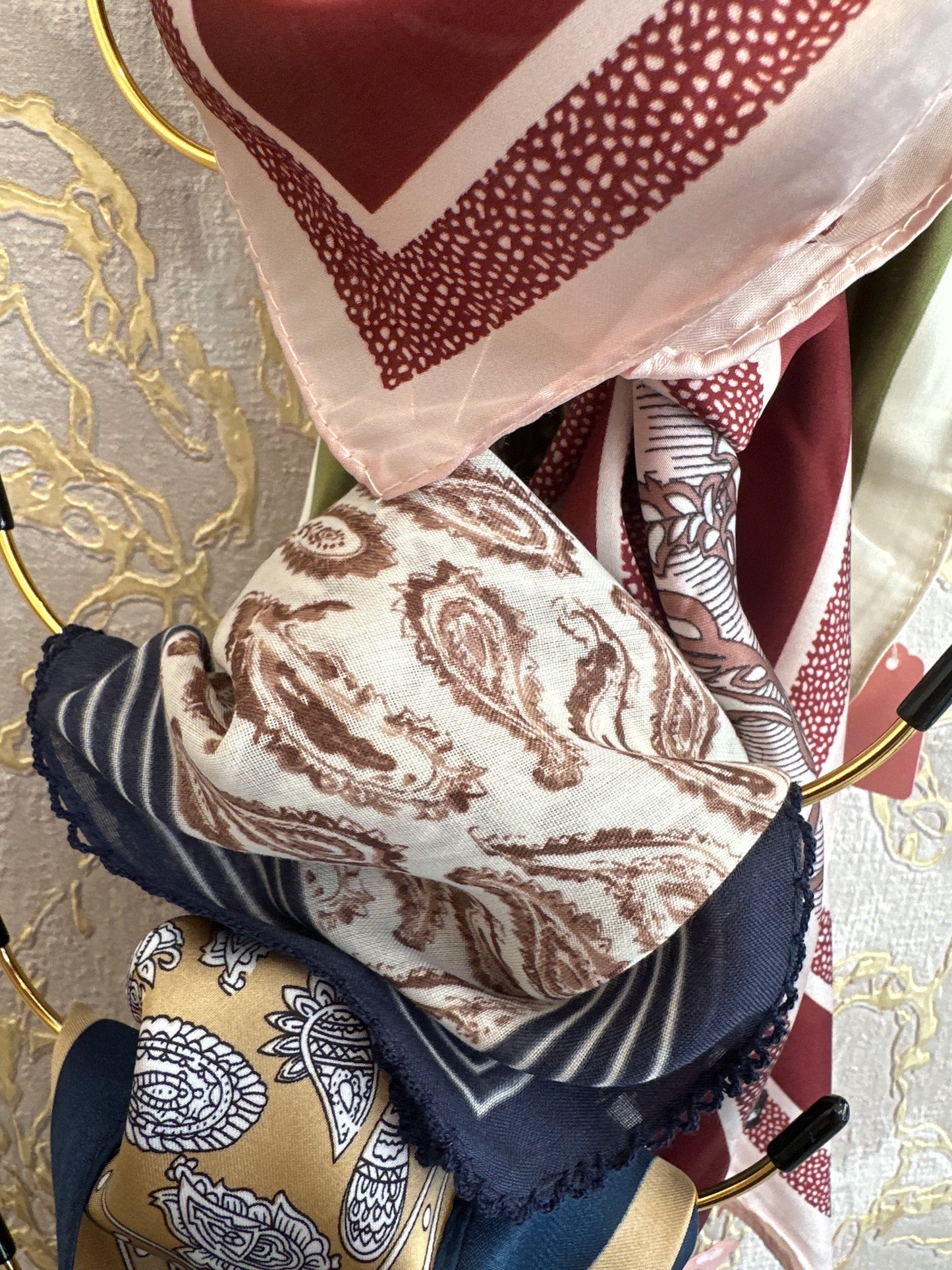 Foulard fantasia in saten