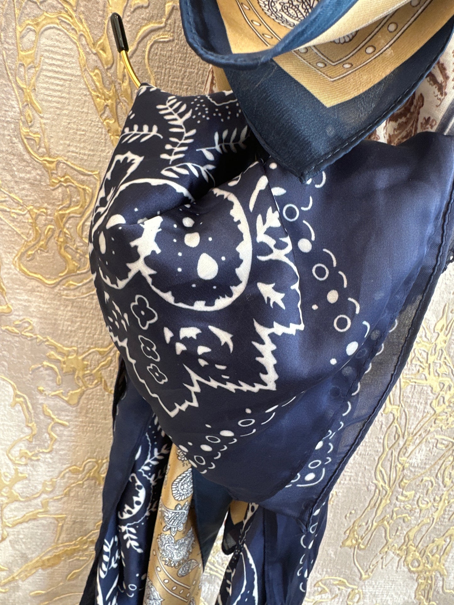 Foulard fantasia in saten