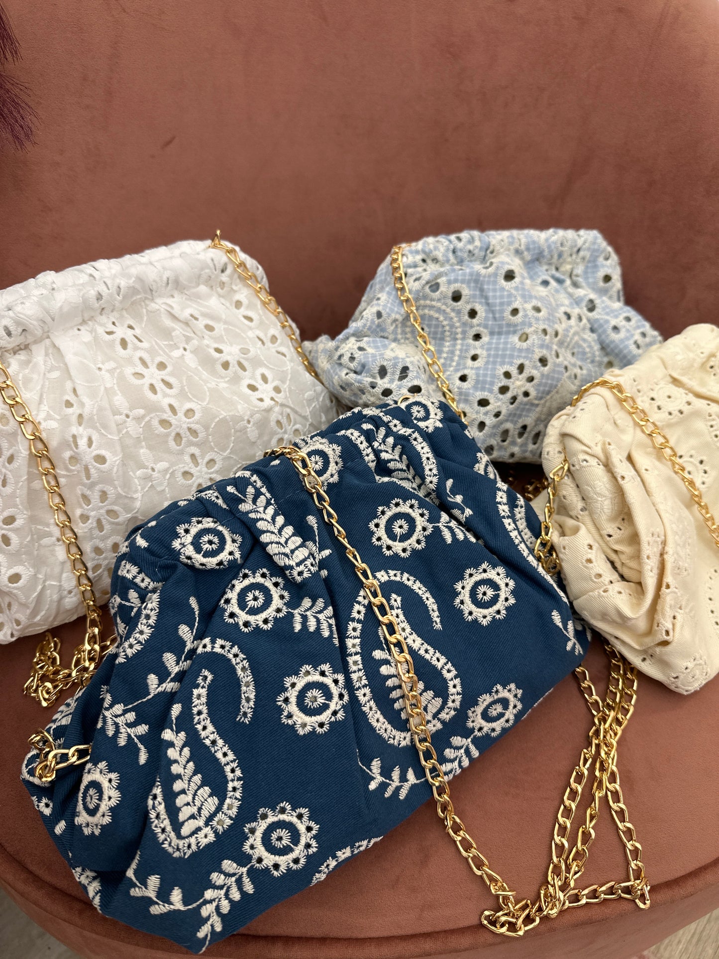 Clutch sangallo con tracolla