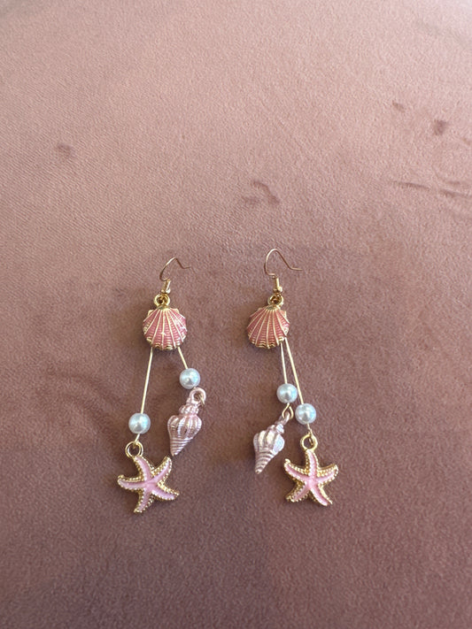 Orecchino pendente Stella rosa