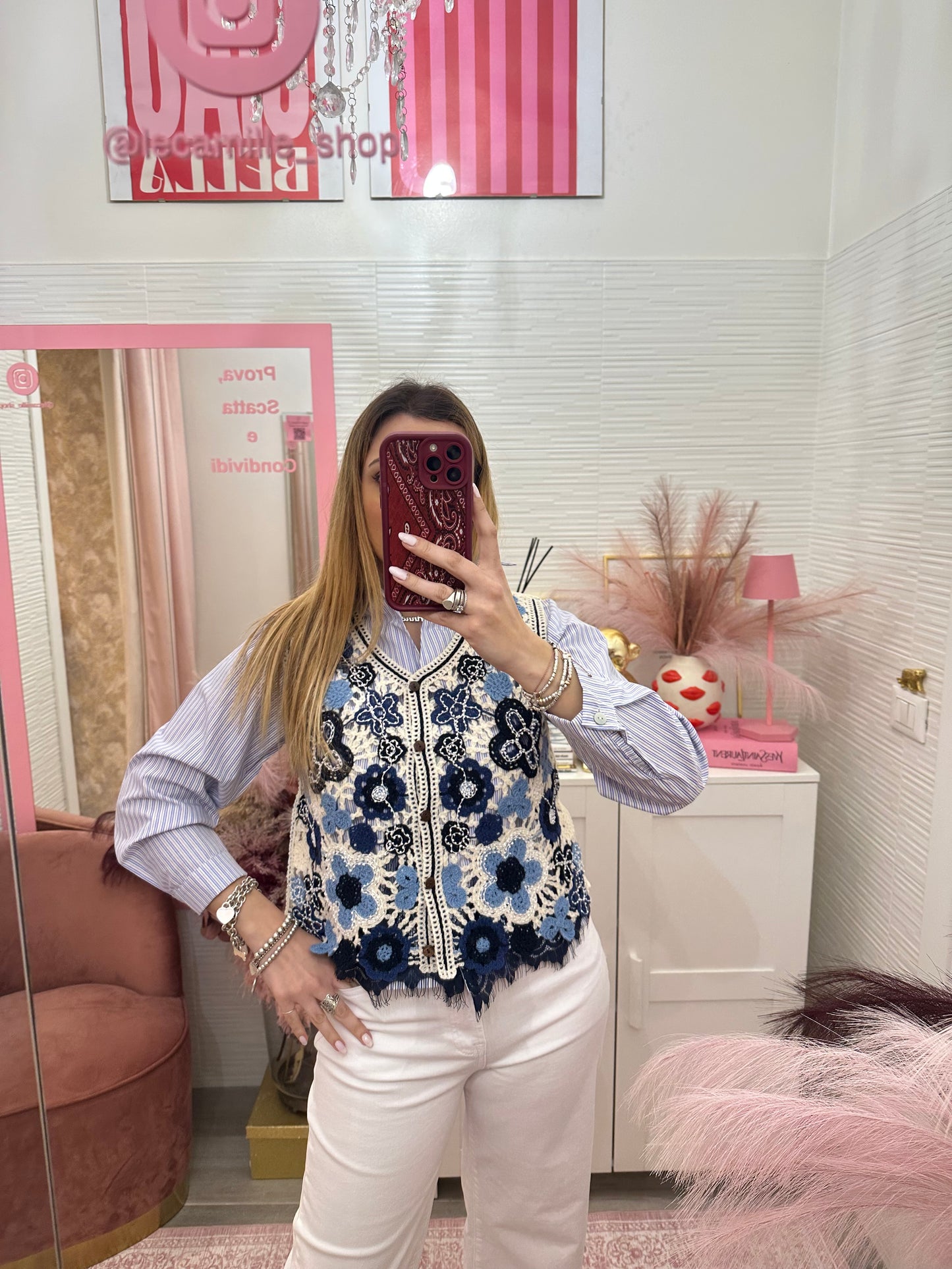 Gilet con ricami blu