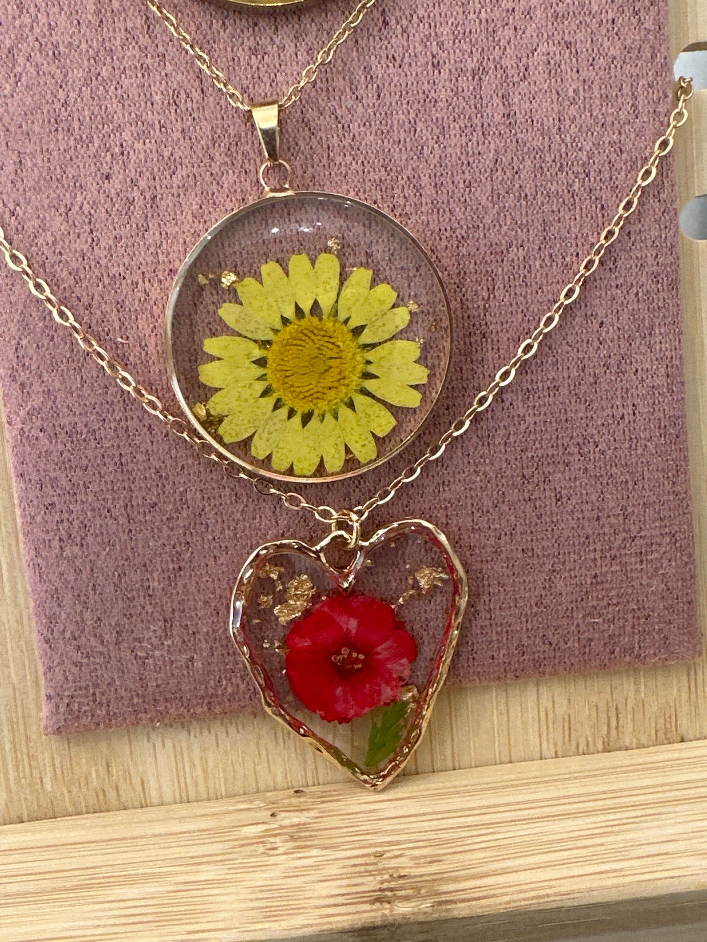 Catenina medaglietta fiore