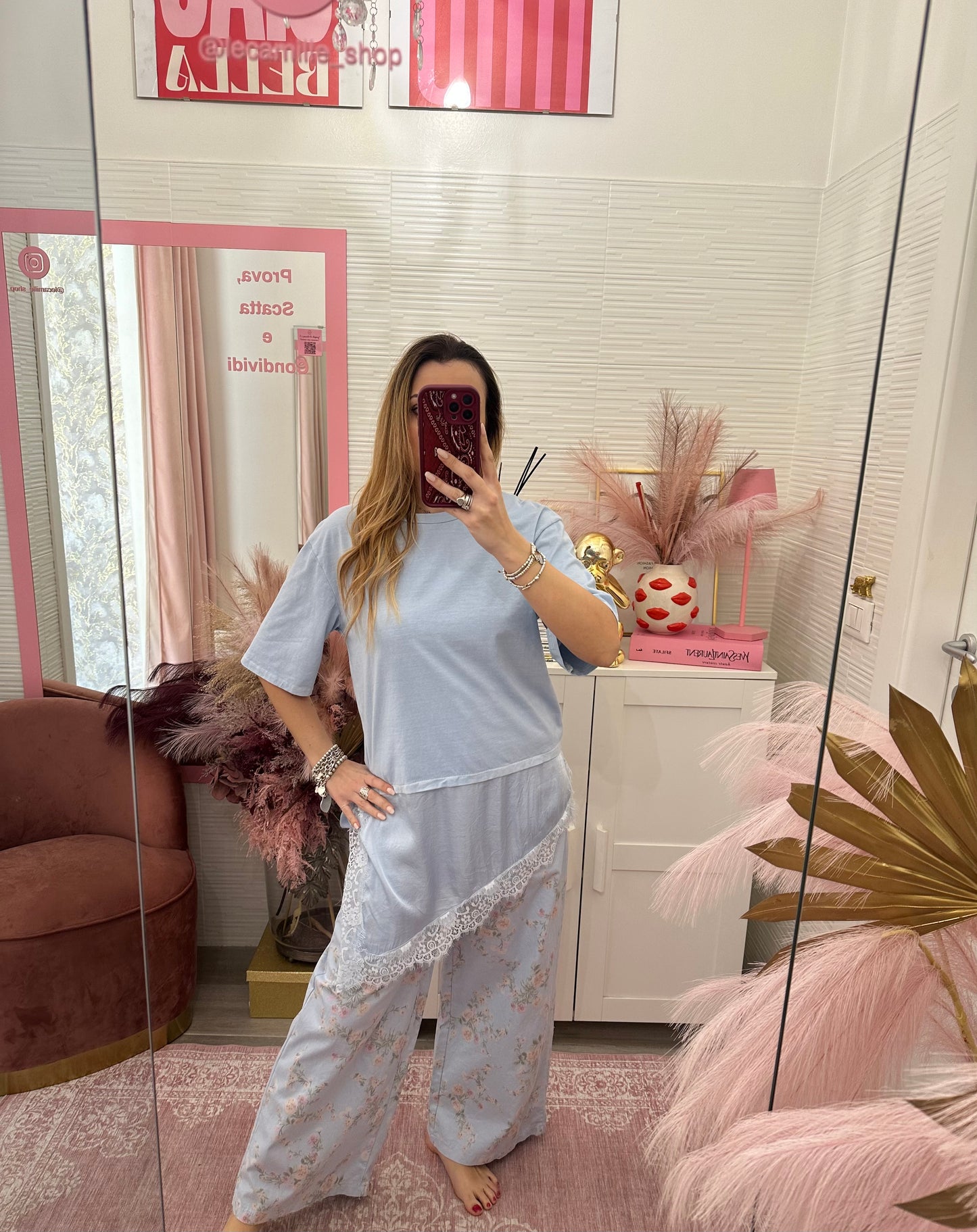 T shirt dettaglio pizzo celeste