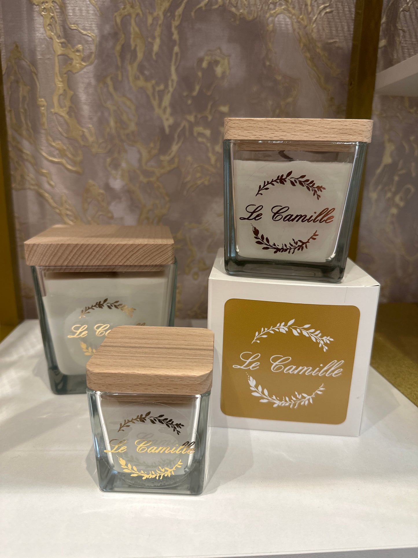 Candela con tappo in legno