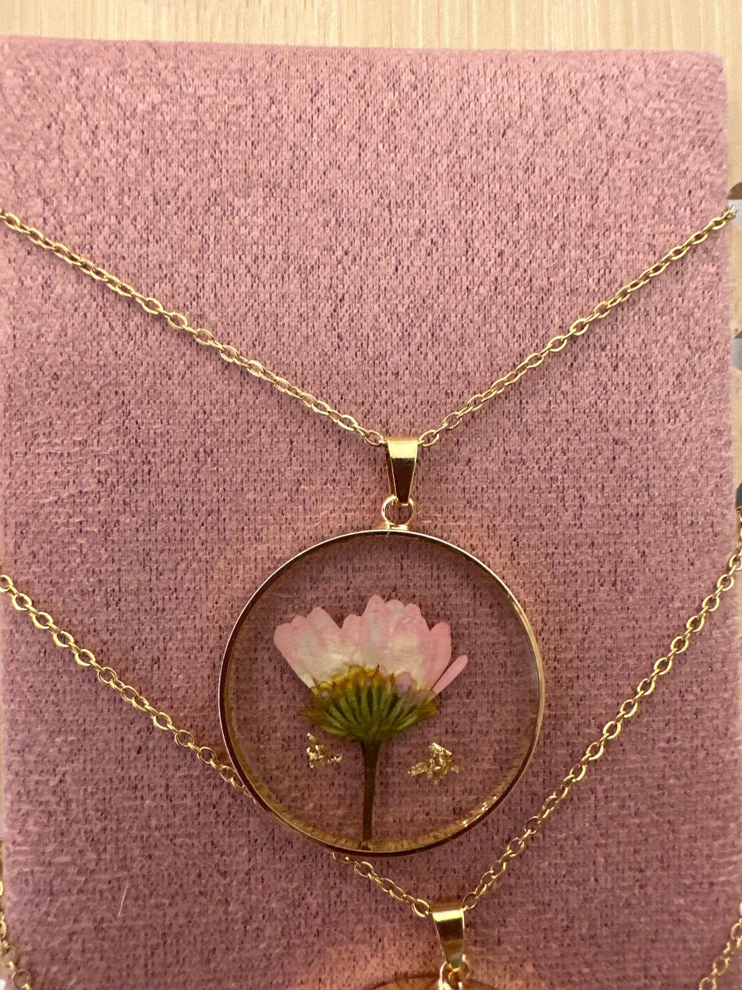 Catenina medaglietta fiore