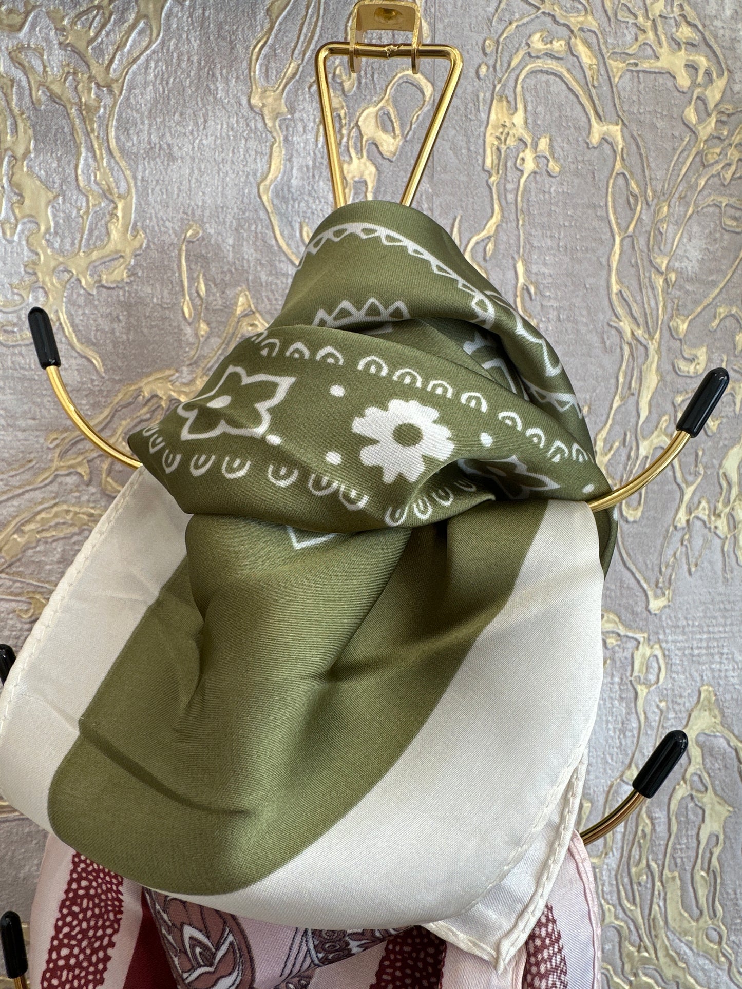 Foulard fantasia in saten